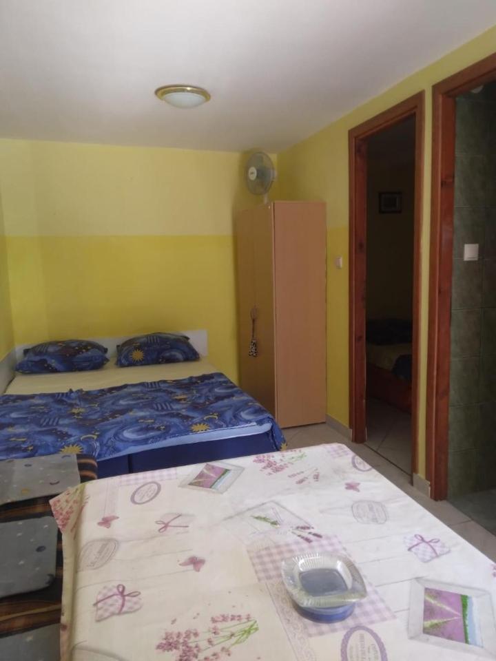 Apartments With A Parking Space Vir - 19547 Bilik gambar
